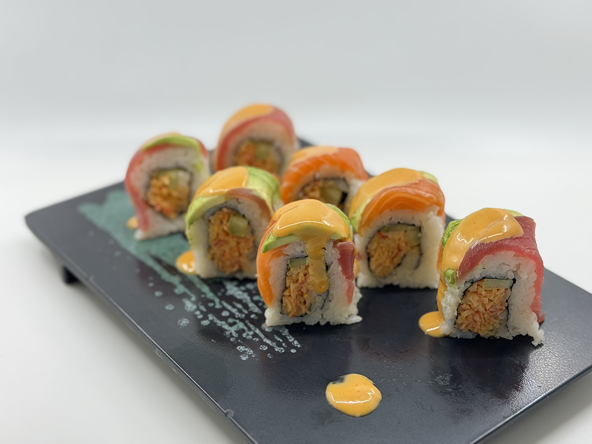 Avocado Tuna Sushi Roll at Shibuya Buffet，a Buffet Restaurant in Sand Springs