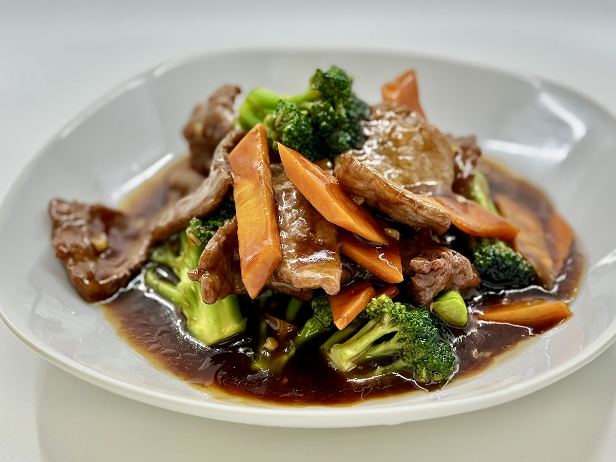 Stir-Fried Beef with Broccoli Roll at Shibuya Buffet，a Buffet Restaurant in Sand Springs