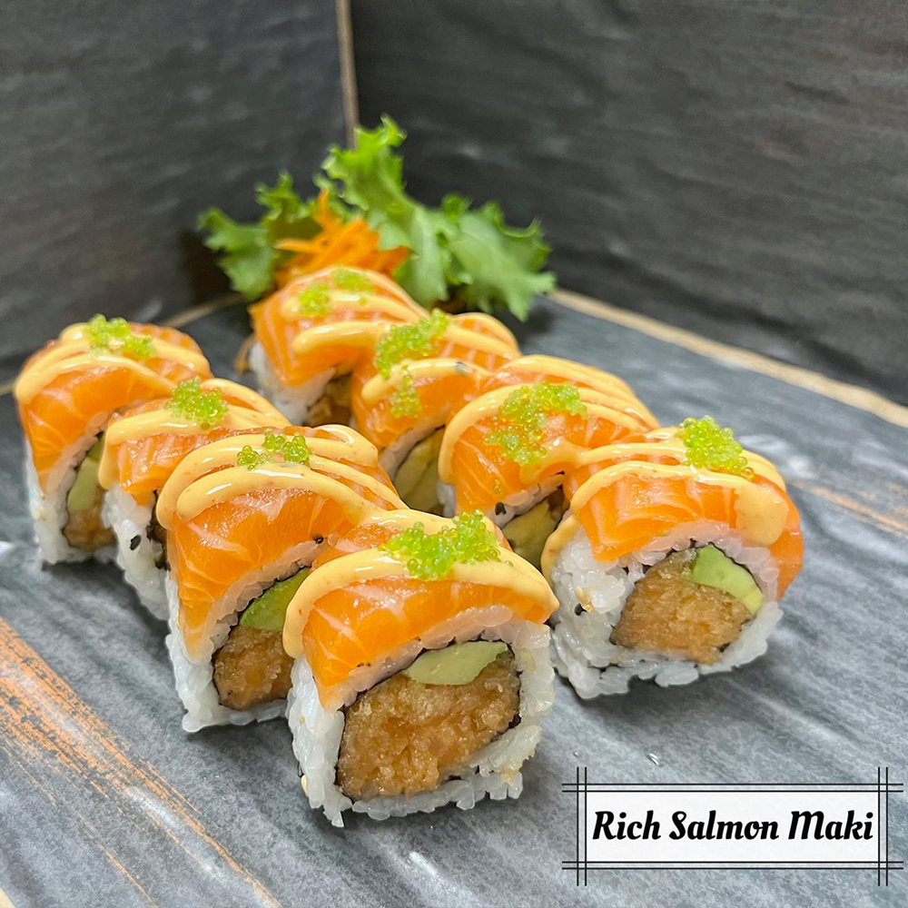 Rich Salmon Maki at Sooshibay Bar & Restaurant, Japanese Restaurant in Milwaukee