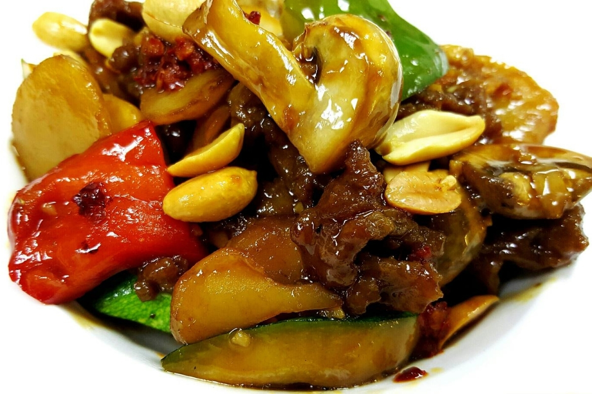 Stix-By-AZN-Asian-Restaurant-KungPao-Beef-Peachtree-City Spicy Kung Pao beef with peanuts and veggies at Stix By AZN, a Asian Restaurant in Peachtree City.