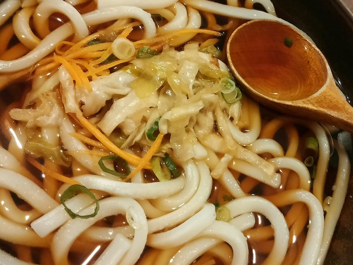 Superior-Ramen-House-Japanese-Restaurant-Udon-Noodle-Soup-Superior Udon noodle soup with cabbage and carrots at Superior Ramen House, a Japanese Restaurant in Superior