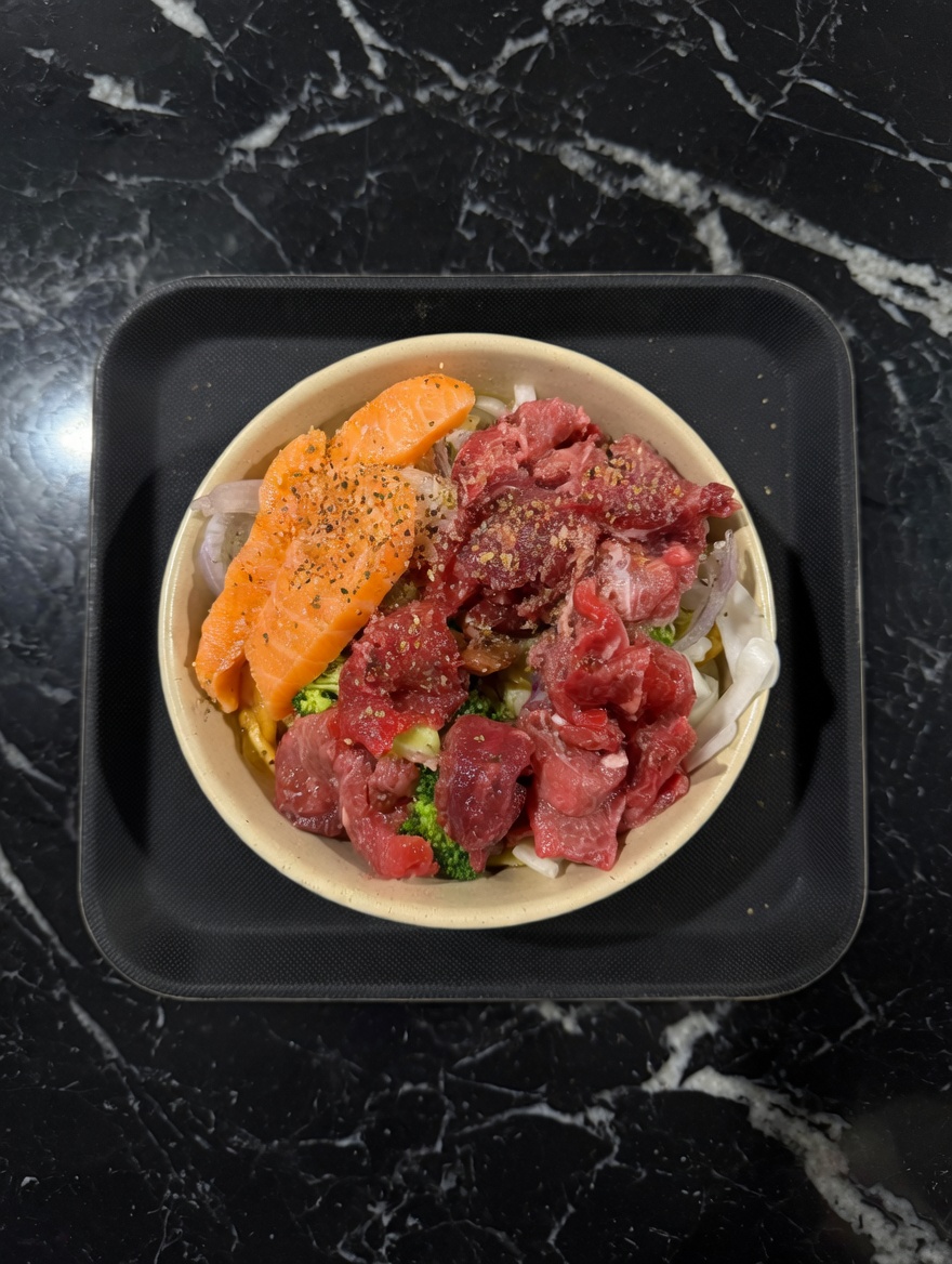 Salmon & Beef Mixed Bowl at super yummy bowl mongolian grill, asian restaurant in pocatello.