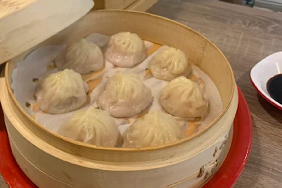 Xiaolongbao at Super Yummy 远山少年，a Asian Fusion Restaurant in Irvine