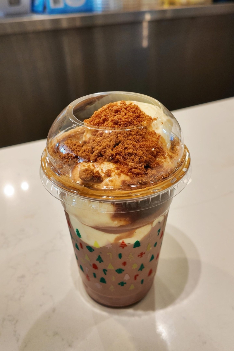 Chocolate milk tea topped with crispy cookie crumbs at Tea.Lab, a Bubble Tea Store in FL