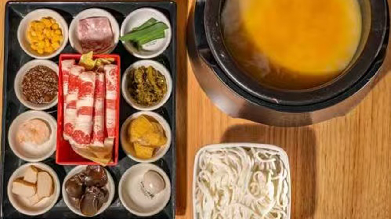 Ten-Seconds-Yunnan-Rice-Noodle-Chinese-Restaurant-Hot-Pot-with-Spicy-Broth-South-Salt-Lake Hot Pot with Spicy Broth at Ten Seconds Yunnan Rice Noodle Chinese Restaurant in South Salt Lake