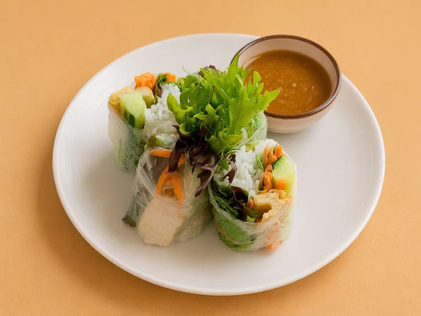 Fresh vegetable and shrimp spring rolls at Thai Society, a Thai Restaurant in Westfield