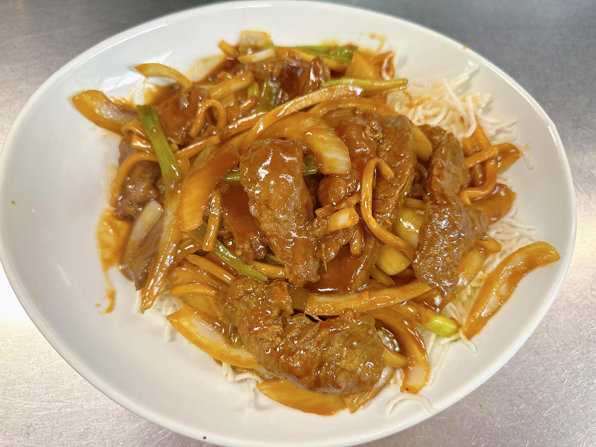 monglian beef at Tong's Tiki Hut，a Asian Fusion Restaurant in Villa Park