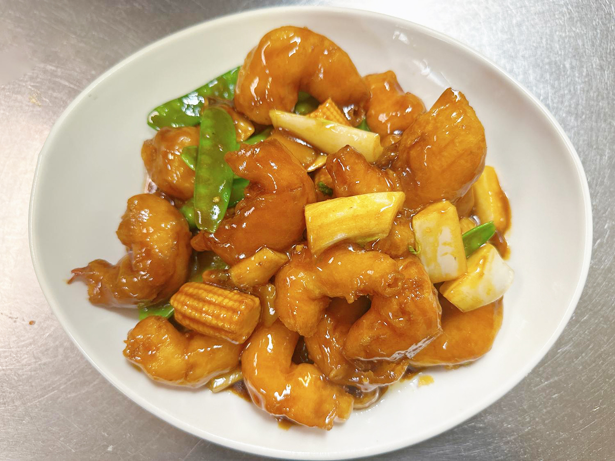 Sweet and sour shrimp stir-fry with vegetables at Tong's Tiki Hut, an Asian Fusion Restaurant in Villa Park