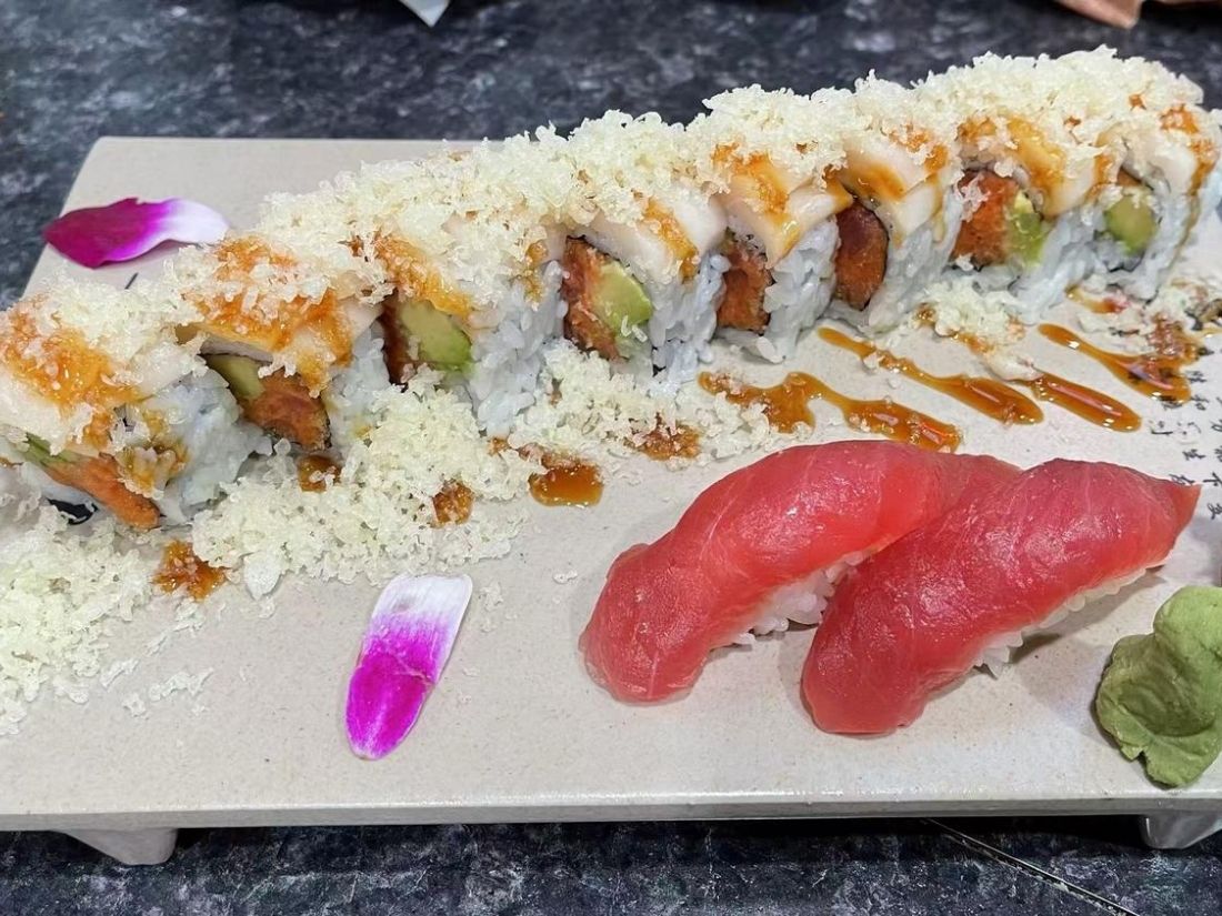 Watami-Sushi-Restaurant-Snow-White-ME Snow White sushi roll with tuna nigiri at Watami, a Sushi Restaurant in ME
