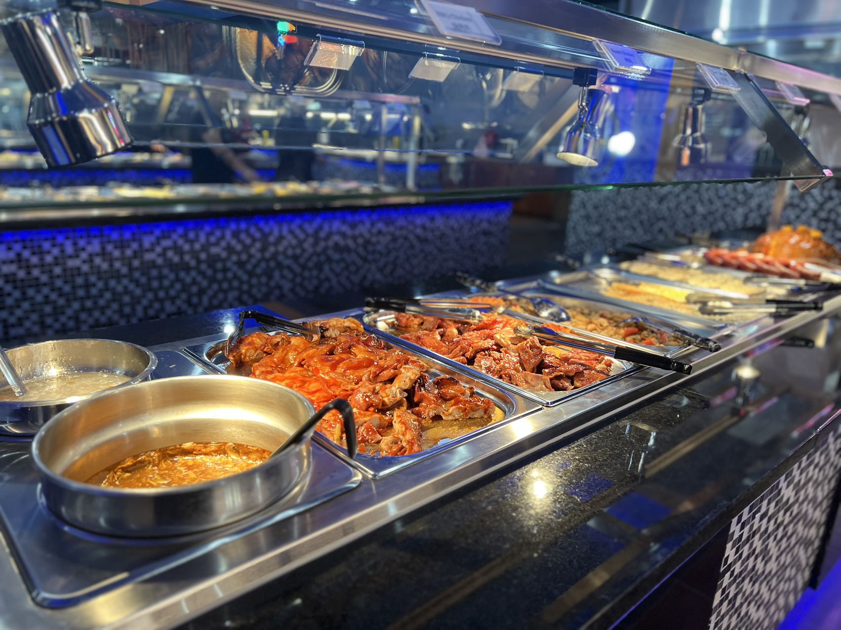 Home wild seafood & sushi buffet