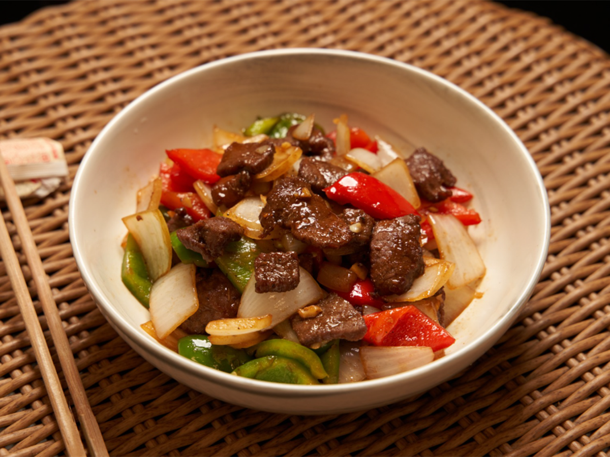 Black Pepper Beef at WOKOUT，a Chinese Restaurant in Astoria