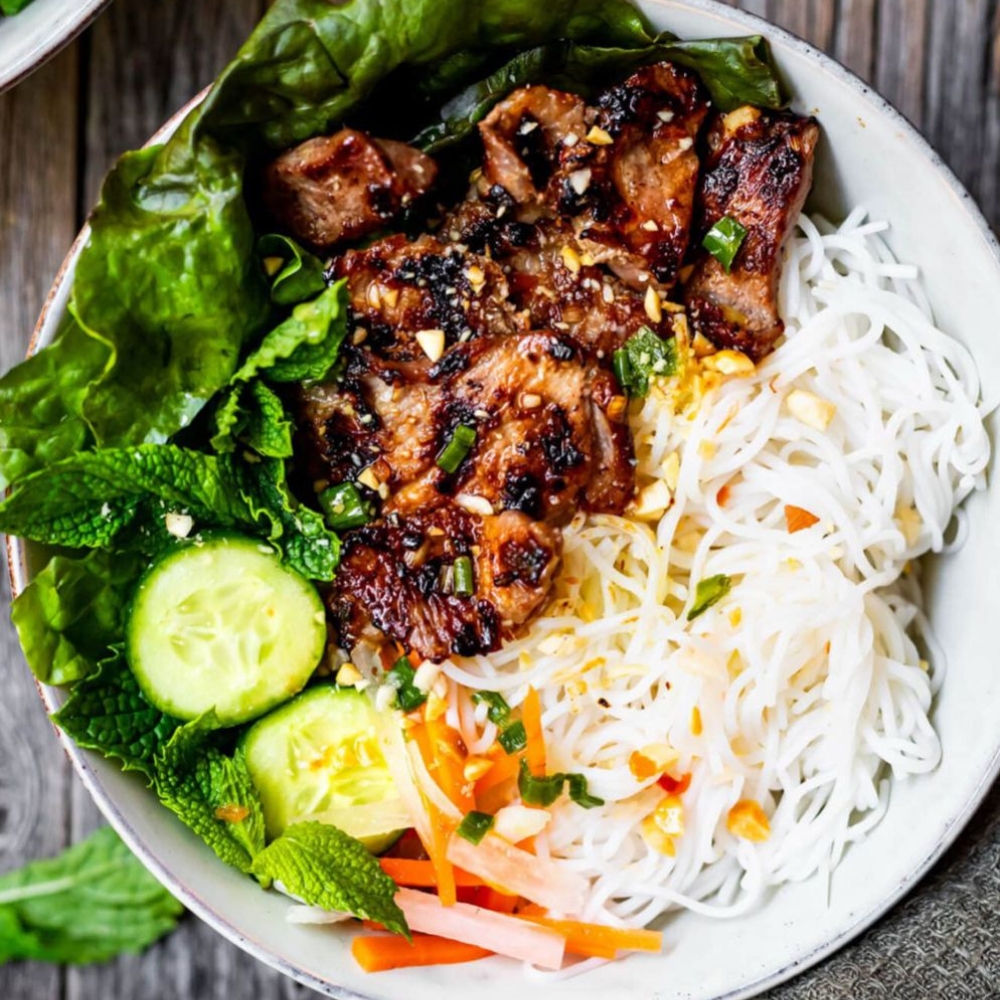 Yangtze-Vietnamese-Chinese-Cuisine-Restaurant-Chinese-Restaurant-Grilled-Pork-Vermicelli-w.Fried-Spring-Roll-Chardon Grilled pork with vermicelli and fresh veggies at Yangtze Chinese Restaurant, a Chinese Restaurant in Chardon