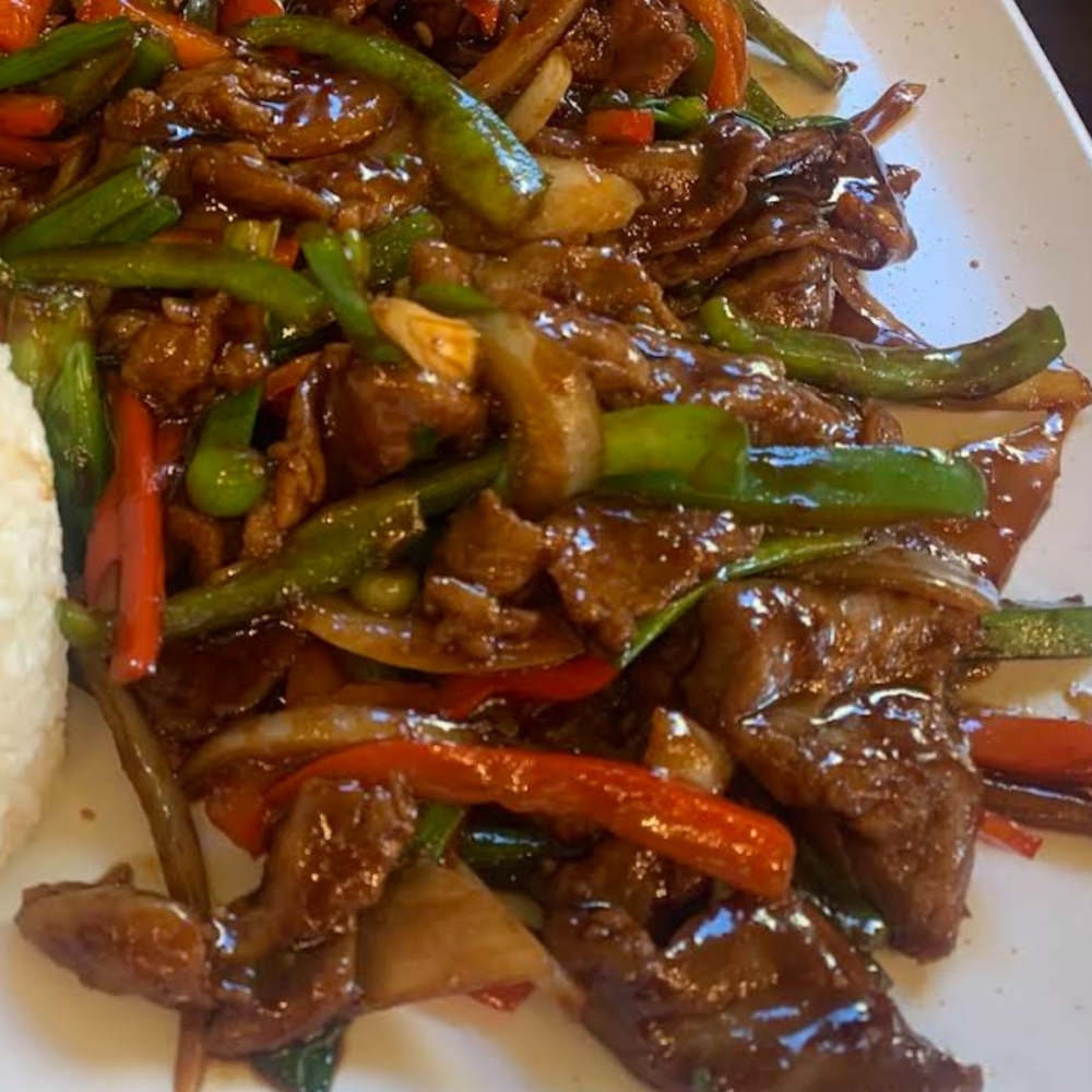 Stir-fried beef with green beans and veggies at Yangtze Chinese Restaurant, a Chinese Restaurant in Chardon.