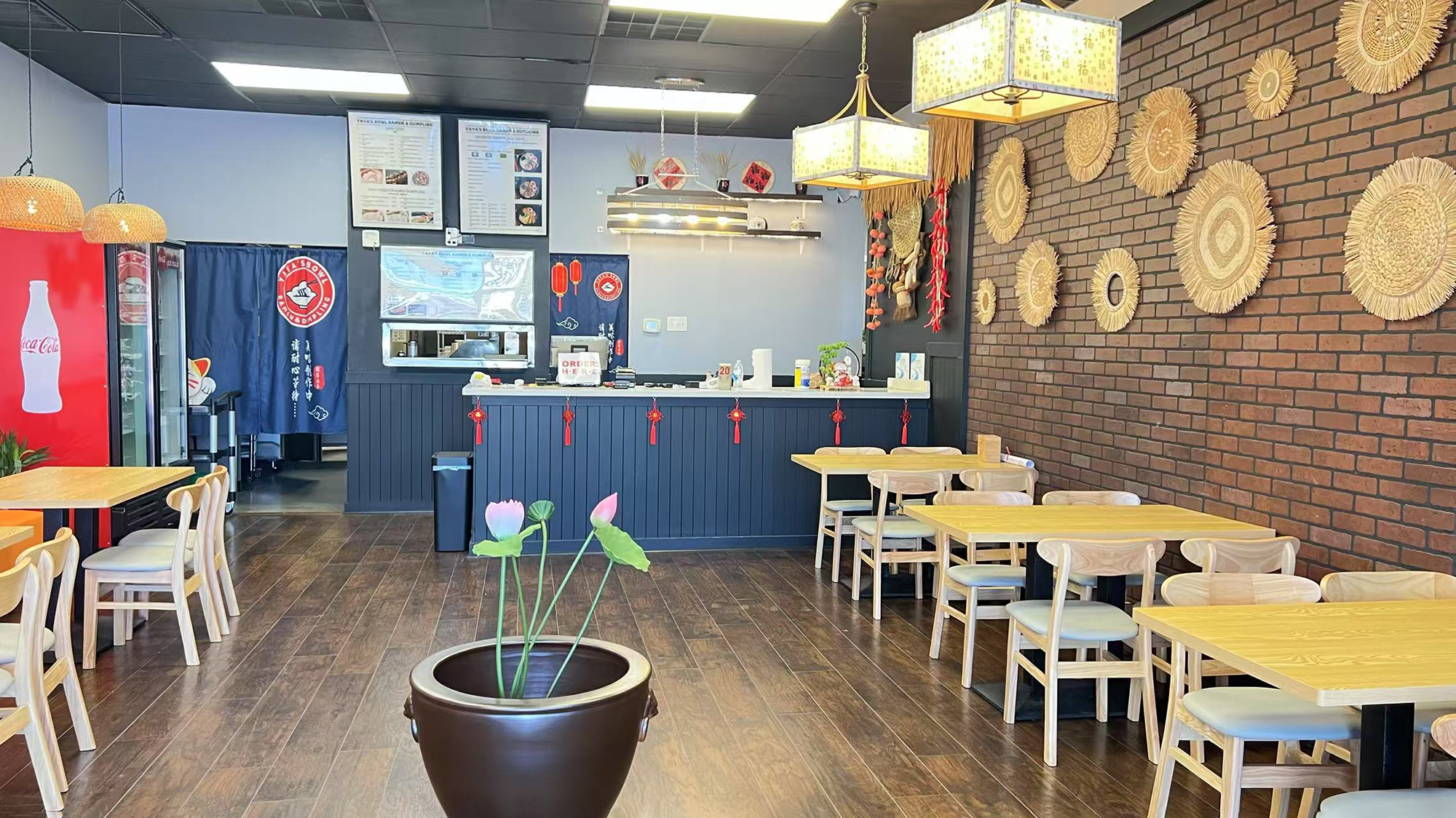 Interior of Chinese Restaurant Yaya's Bowl Ramen & Dumpling with traditional decor in Wilmington