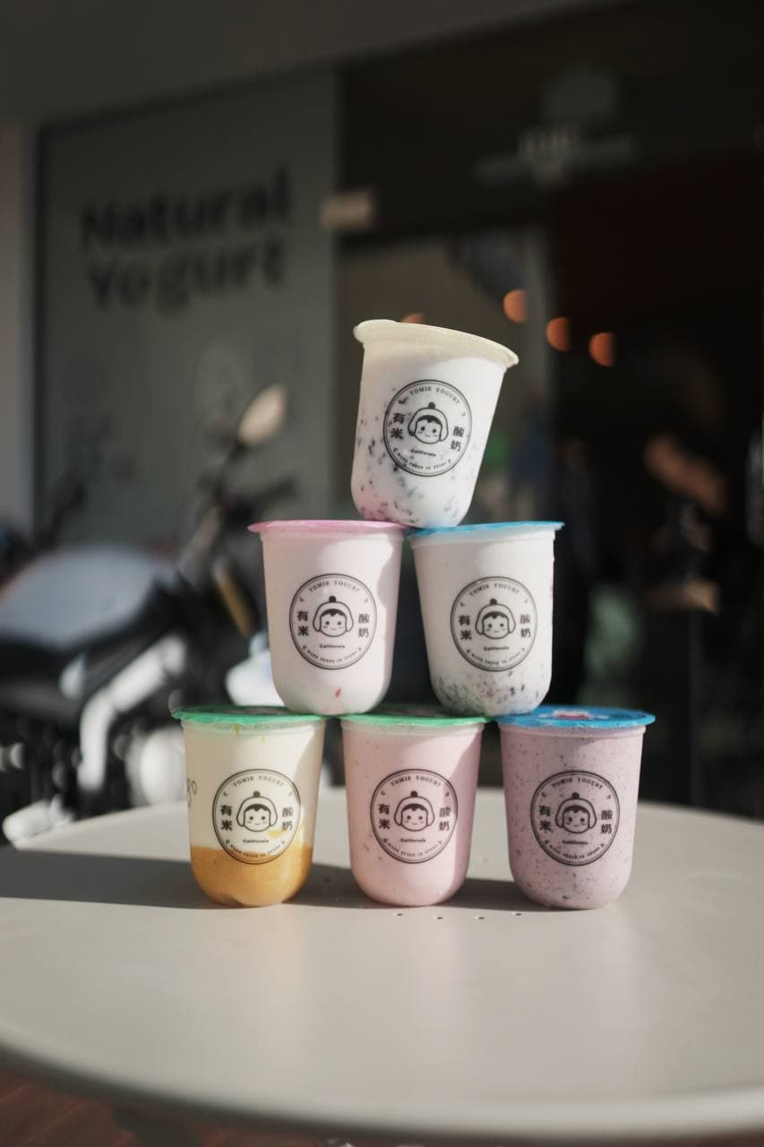 Yomie Yogurt Irvine 有米酸奶 Frozen Yogurt Shop Online Order Irvine CA
