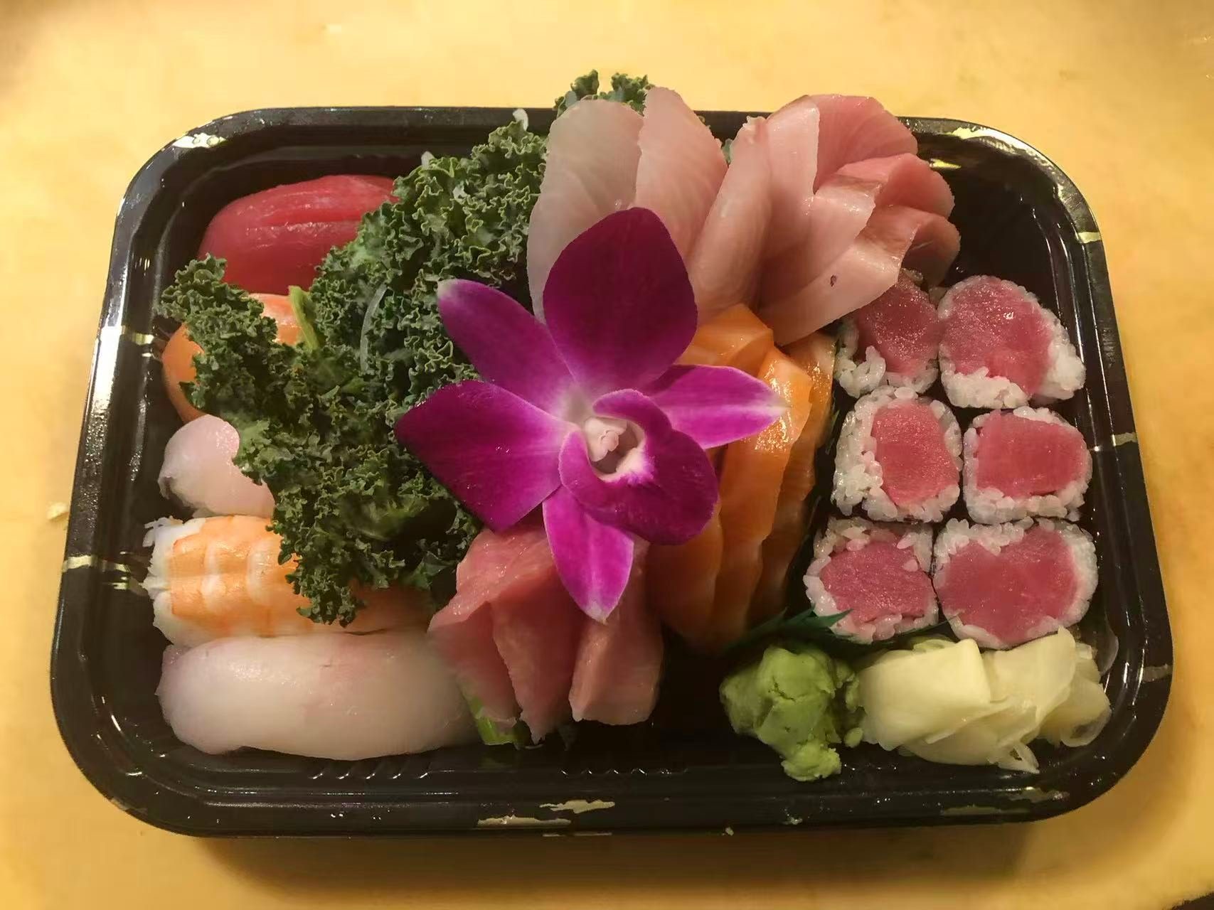 Sushi Sashimi Combo at YSO Sushi, Japanese Restaurant in Ridgewood