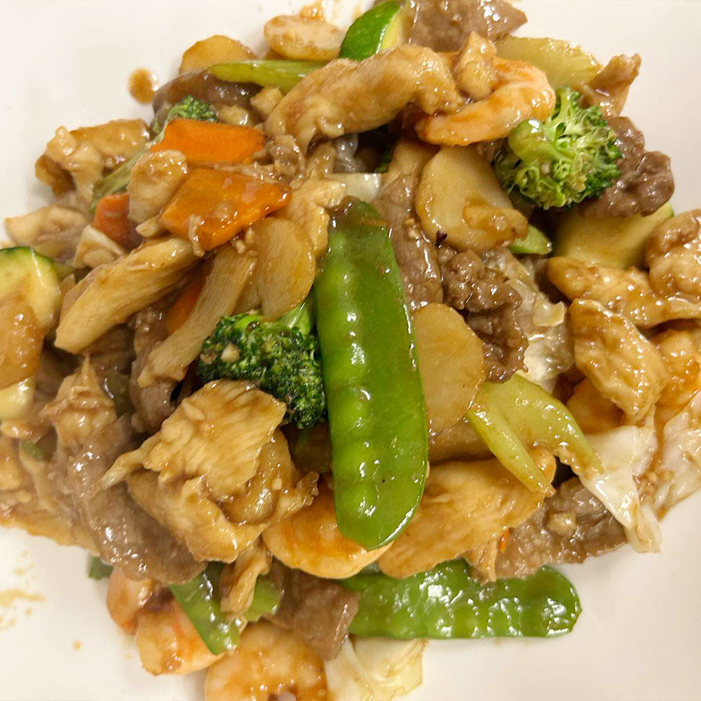 Three Delights Platter at Yu Kitchen, Asian Restaurant in Hurricane