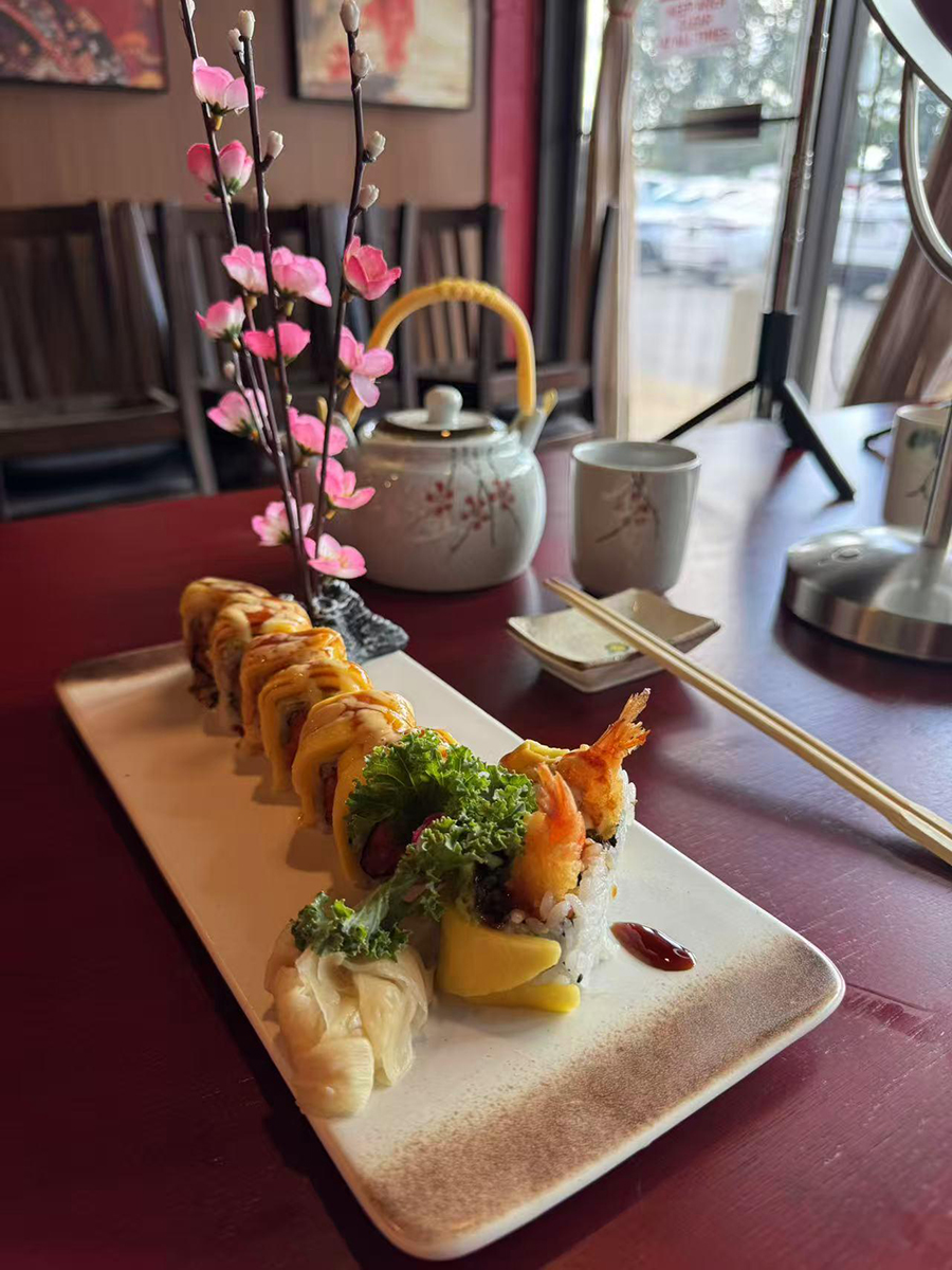 Mango roll at Yume Sushi, a Sushi Restaurant in Brighton