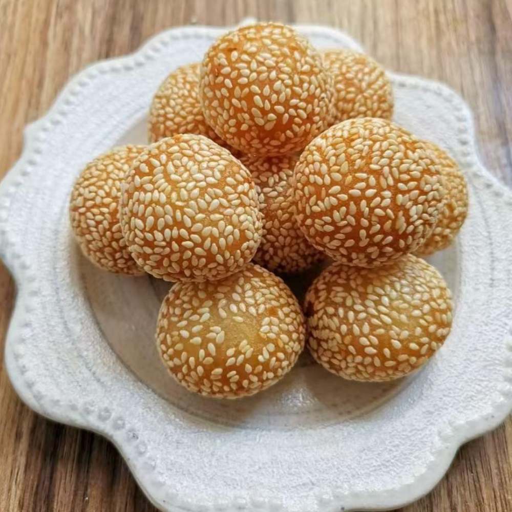 Golden fried sesame balls with a sweet filling at Yummy House, a Asian Restaurant in Athens.