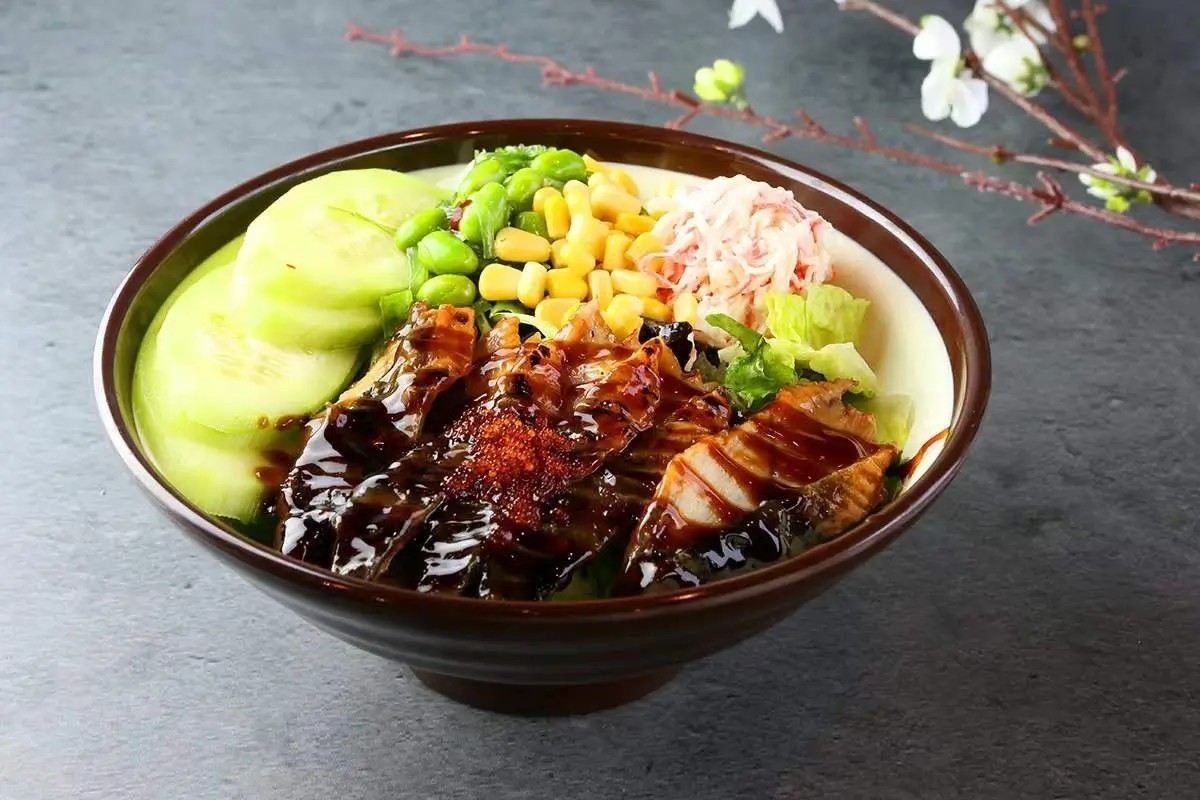 Salmon Teriyaki Bowl at Yummy house, a Sushi restaurant in San Pablo