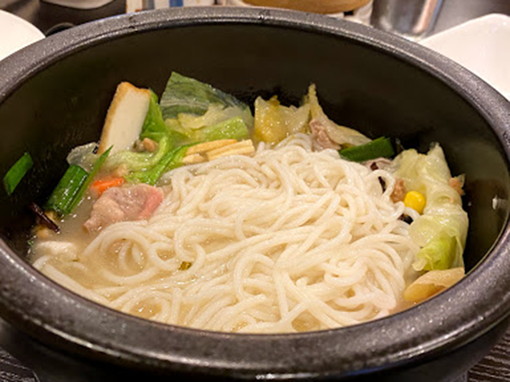 Yun Nan Crossing Bridge Noodle Restaurant Noodle shop Online Order