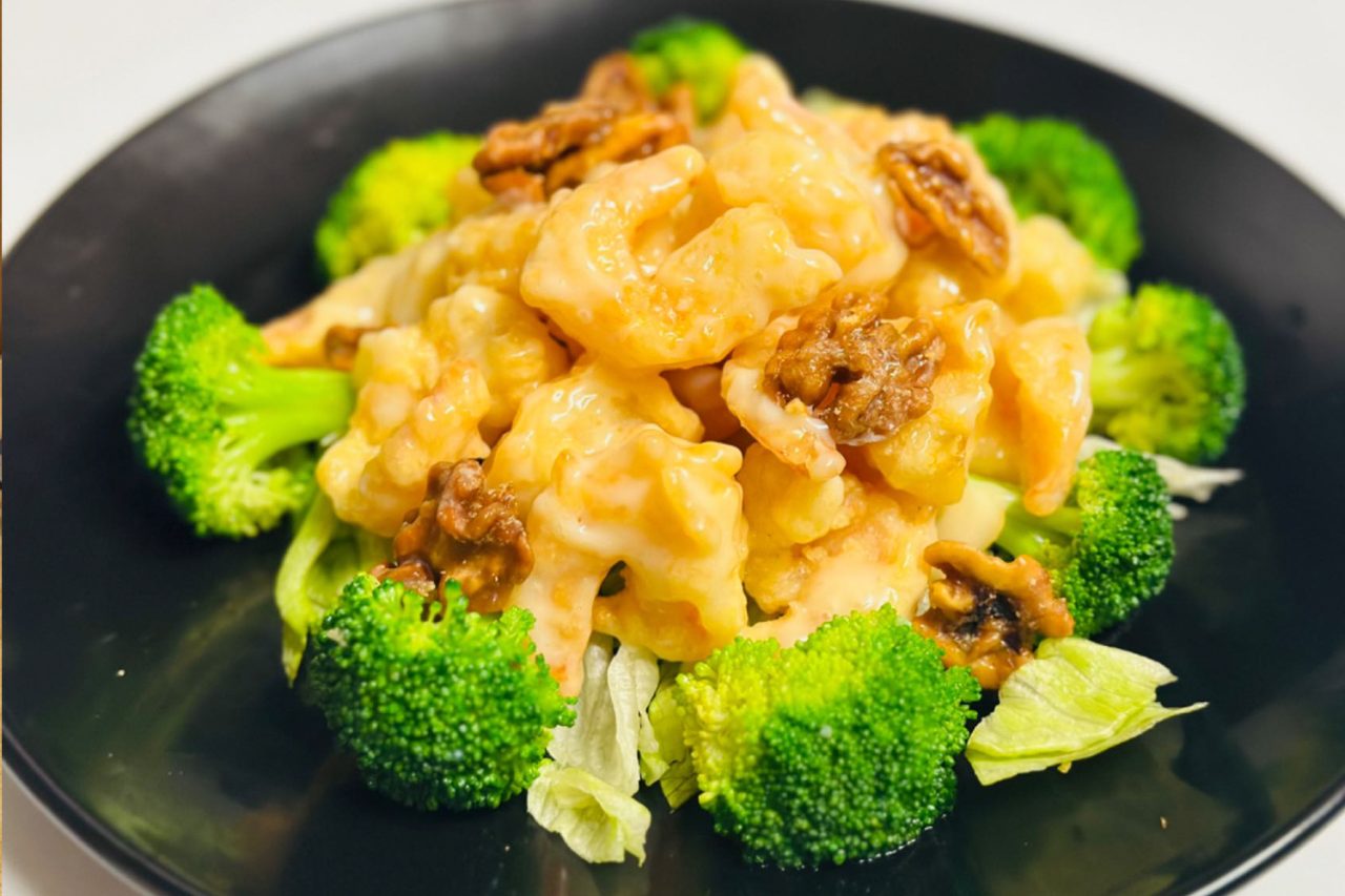 Home - Yu's Chinese & Sushi Bar