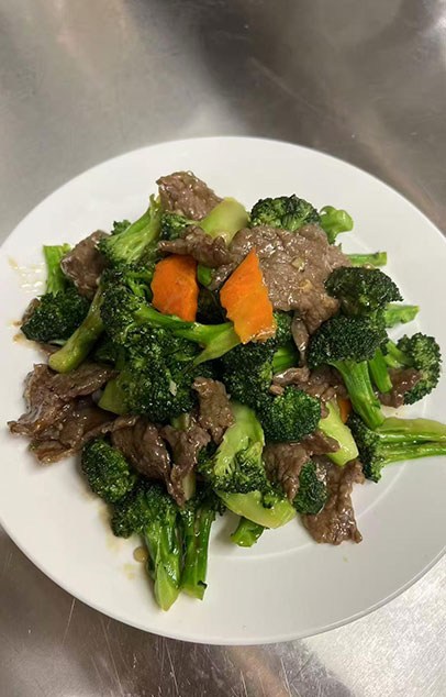 Beef broccoli stir fry at Zheng Hua Restaurant, a Asian restaurant in Portland